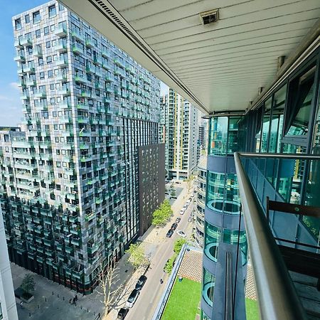 Modern 2Bed 2Bath Apartment Canary Wharf - Upto 5 Person London Exterior foto