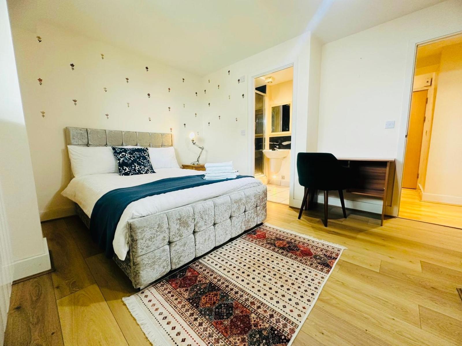 Modern 2Bed 2Bath Apartment Canary Wharf - Upto 5 Person London Exterior foto