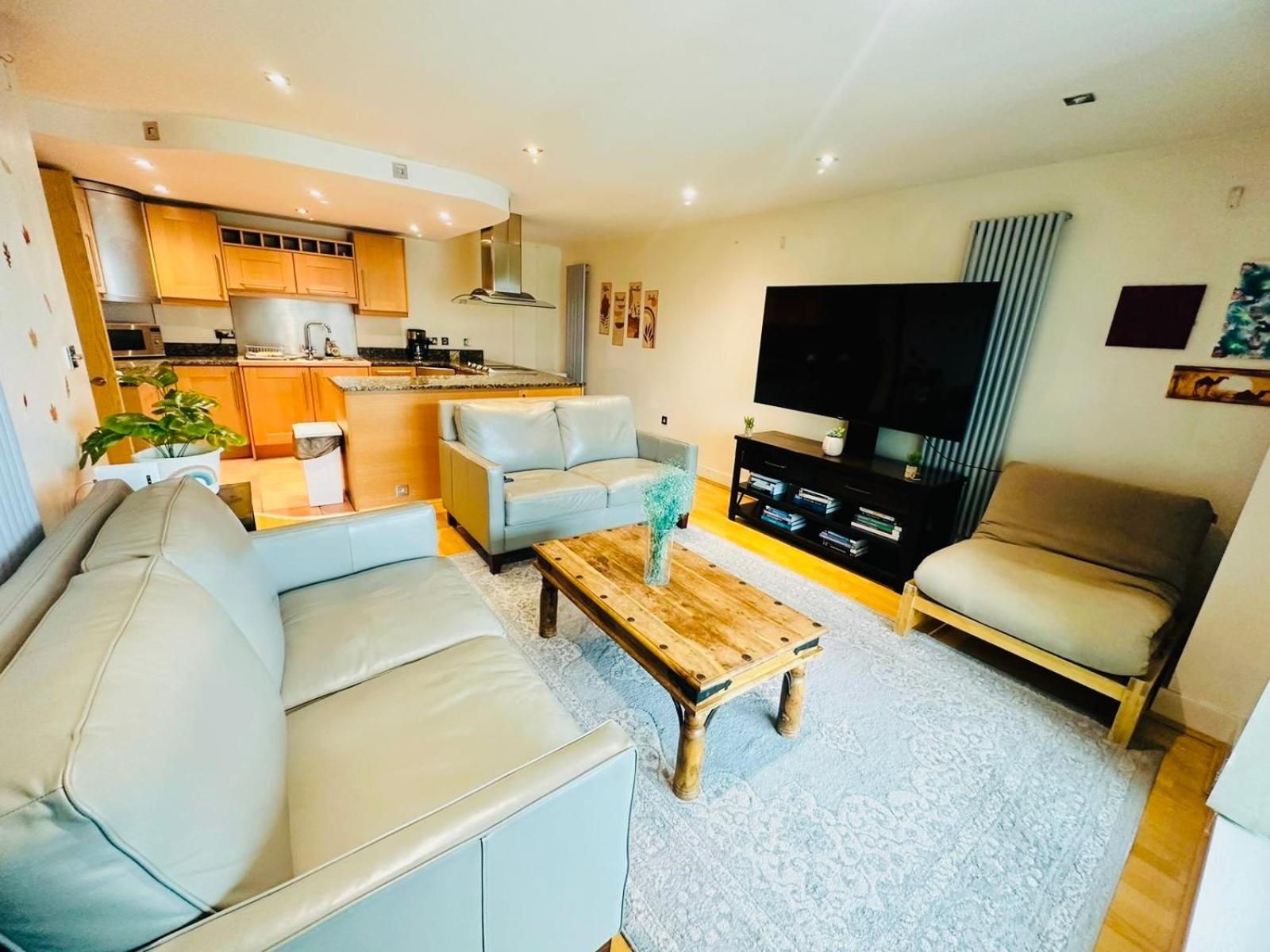 Modern 2Bed 2Bath Apartment Canary Wharf - Upto 5 Person London Exterior foto